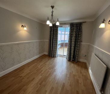 4 bedroom detached house to rent - Photo 5