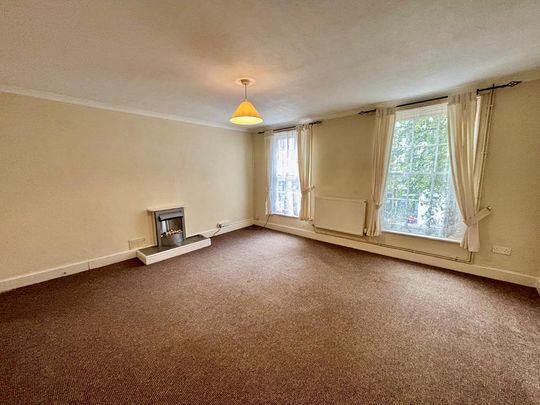 2 bedroom terraced house to rent - Photo 1