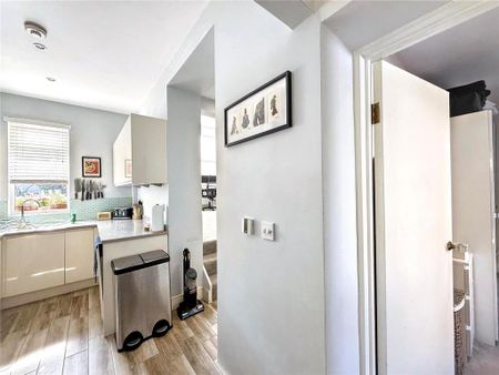 1 bedroom apartment to rent - Photo 5