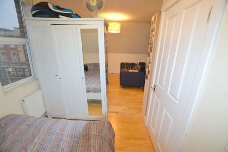Studio Flat, Lavender Hill, SW11 - Photo 4