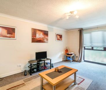 1 bedroom property to rent - Photo 2