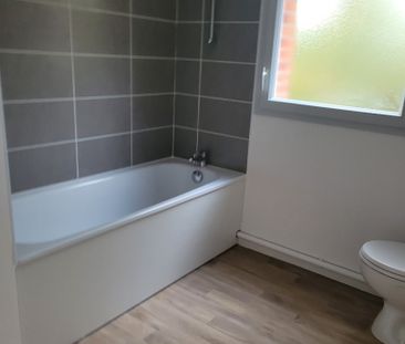 Location Appartement 2 pièces 44m² ST SAULVE 59880 - Photo 5