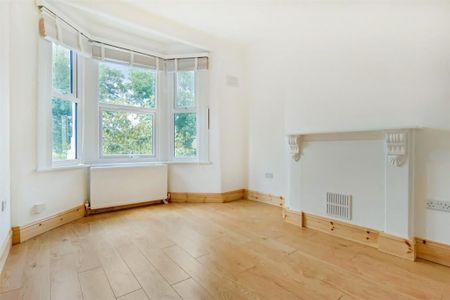 Room in a Shared House, East Road, E15 - Photo 2