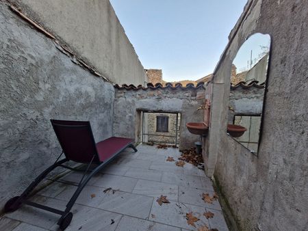 A LOUER T3 MEUBLE+TERRASSE CASCASTEL DES CORBIERES - Photo 5