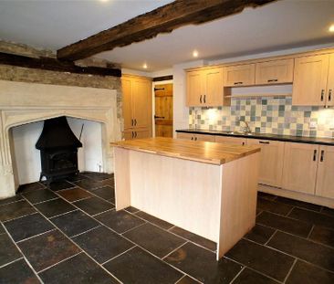 3 bedroom detached house to rent - Photo 3