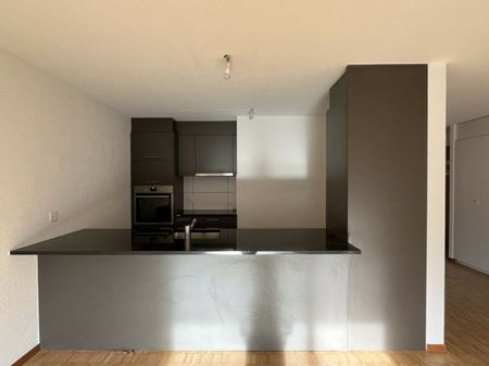 BÖSINGEN (FR) - frisch renoviert 4.5-Zimmerwohnung in Bösingen - Photo 3