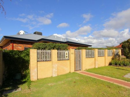 Charming East Victoria Park Rental Gem - Photo 5