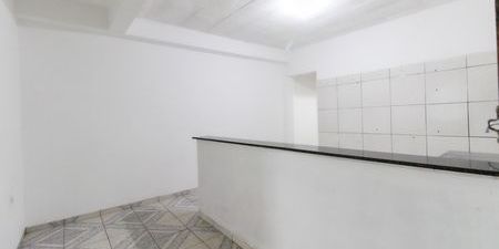 Casa para alugar com 36m², 1 quarto e sem vaga - Foto 3