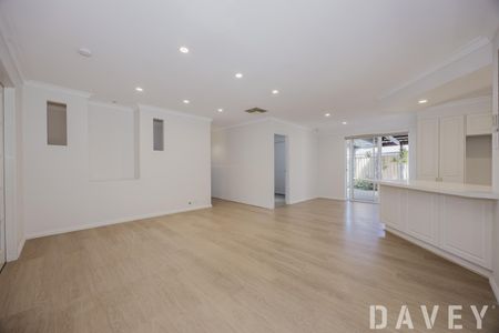 42 Hester Way, Greenwood WA 6024 - House For Rent - $980 | Domain - Photo 4