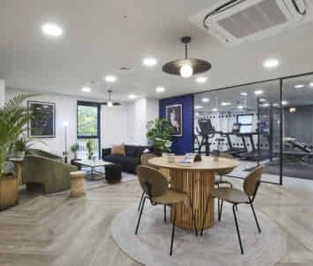 Premium En-Suite - Photo 1