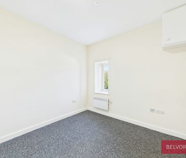 Flat to rent on - Photo 6