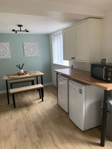 Newly refurbished house share in Hazel Grove, Stockport - Photo 5