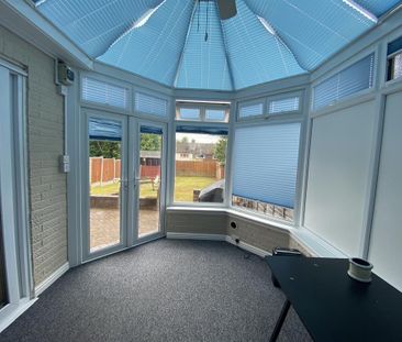 3 bedroom semi-detached house to rent - Photo 3