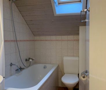 "Altbaudachwohnung im Ostring!" - Foto 1