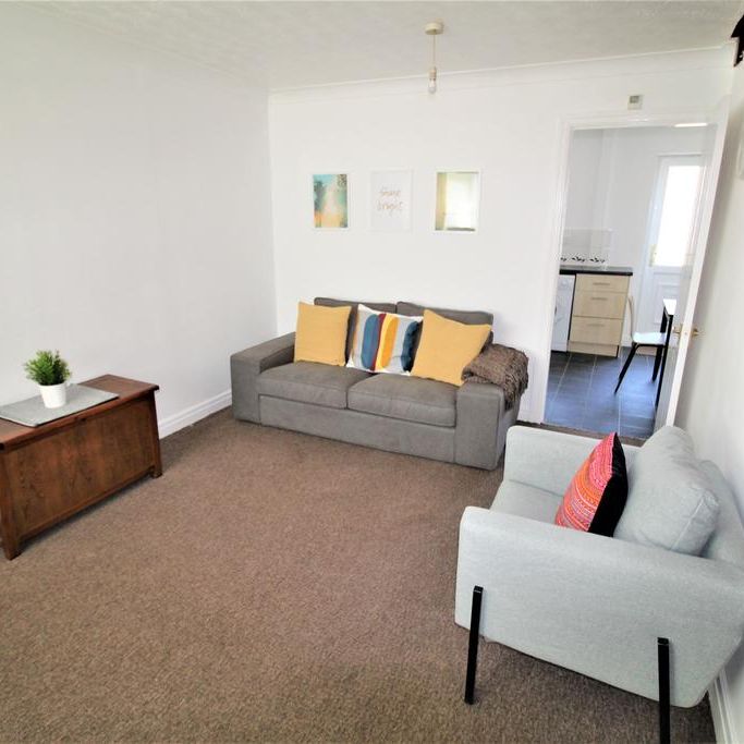 2 bedroom semi-detached house to rent - Photo 1