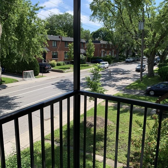 A Louer Ahuntsic 5 1/2 - Photo 1