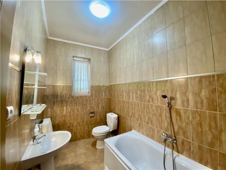 Casa de inchiriat Ultracentral str. Muresenilor cu gradina - Photo 4