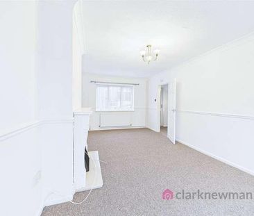 Purford Green, Harlow, CM18 - Photo 1