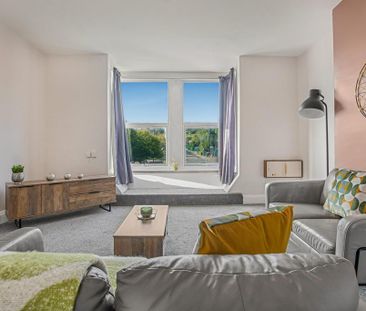 2 bedroom flat to rent - Photo 2