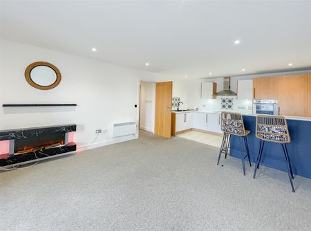 Midway Quay, Eastbourne, BN23 5DB - Photo 2