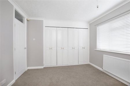 3 bedroom bungalow to rent - Photo 4