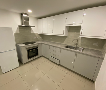 3 bedroom flat to rent - Photo 2 | Rentumo