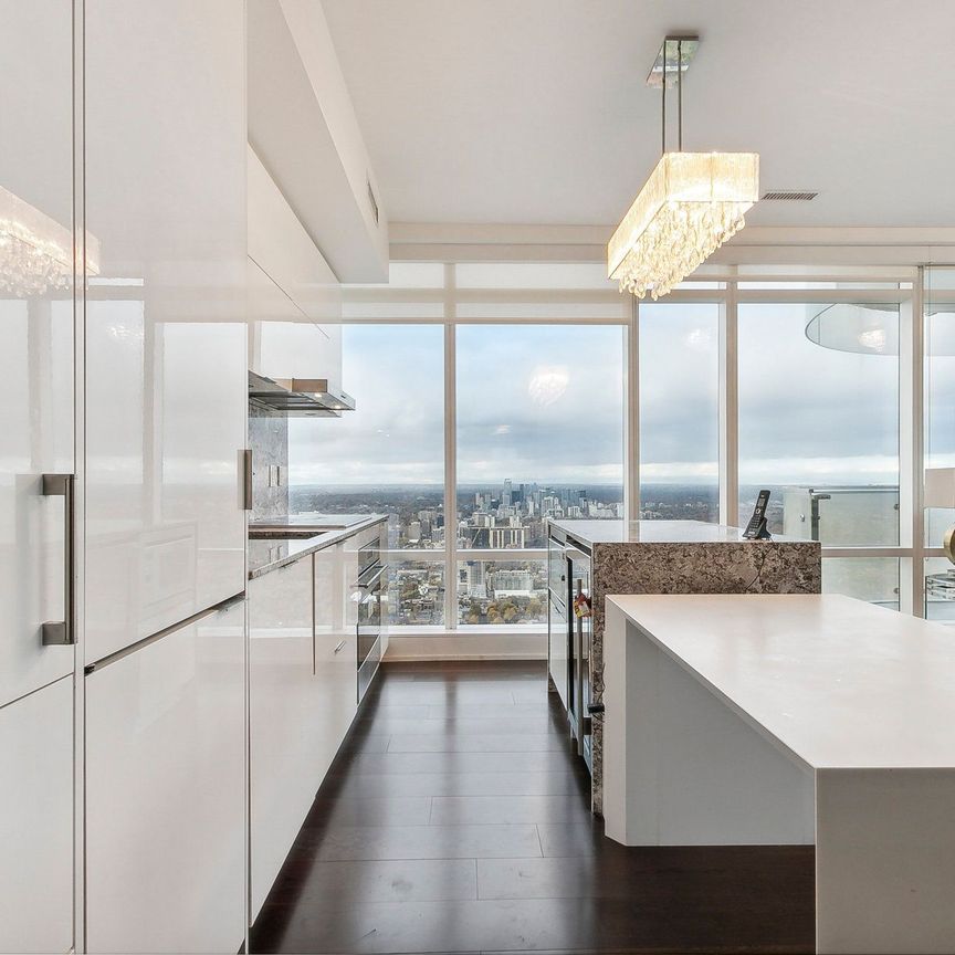 For Lease - 1 Bloor Street Unit# 6801, Toronto, Ontario - Photo 1