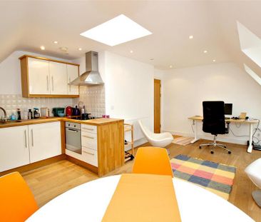 2 bedroom flat to rent - Photo 5