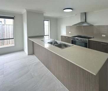 19 Teller Street, Tarneit VIC, Belconnen - Photo 5