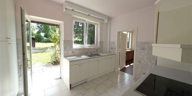 Villa te huur in Wezembeek-Oppem voor € 2.850 met 4 slaapkamers - Foto 1