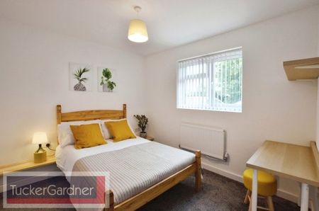 Vicarage Avenue, Sawston - Photo 2