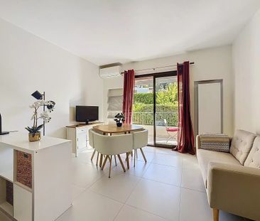 Location Appartement 1 pièce 28m² CANNES 06400 - Photo 3
