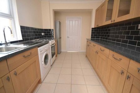3 Bed - Liverpool Road, Reading - Photo 4