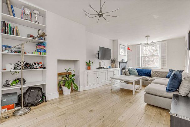 Stonells Road, London, SW11 6HQ - Photo 1