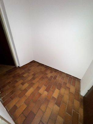 HIT! GÜNSTIG,FREUNDLICH, BEQUEME 2 ZIMMER WOHNUNG IM ZENTRUM ! - Photo 1