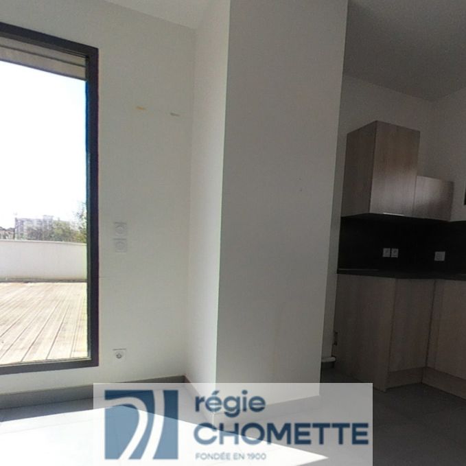 APPARTEMENT, - Photo 1