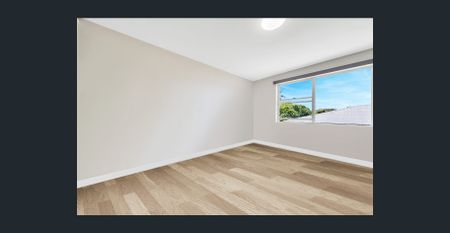 Convenient & Bright! - Photo 3