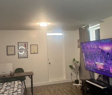 For Lease - 3555 Derry Road Unit# 801 - Room 1, Mississauga, Ontario - Photo 2