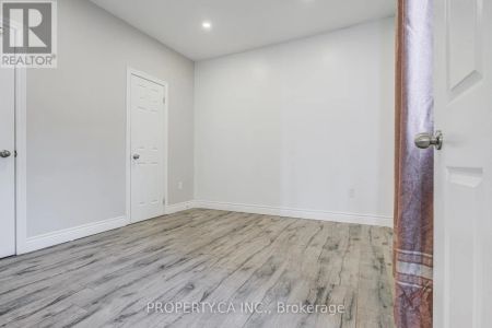 287 ST JOHN'S ROAD - Photo 3