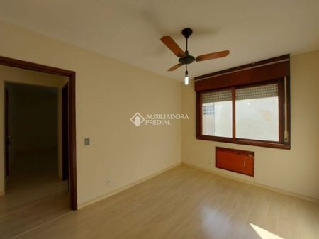 Apartamento com 1 quarto e 50m² para alugar em Farroupilha, Porto Alegre. - Foto 5