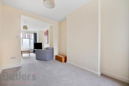 2 bedroom terraced house to rent - Photo 3