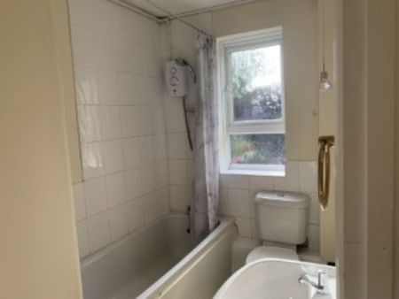 1 bedroom maisonette to rent - Photo 4