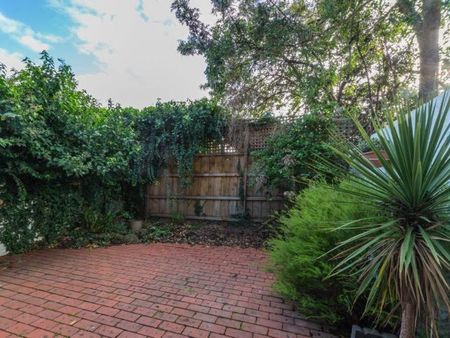 7/26 Edgevale Road, Kew VIC 3101 - Townhouse For Rent | Domain - Photo 3