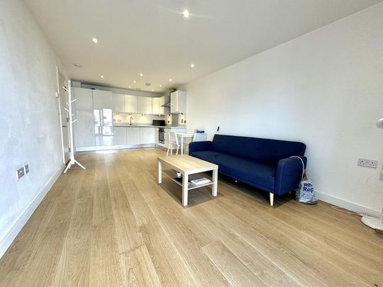 2 bedroom flat to rent - Photo 1