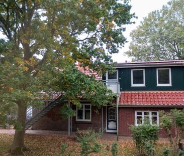 Traumhafte Obergeschosswohnung – modern, lichtdurchflutet und nur w... - Foto 1