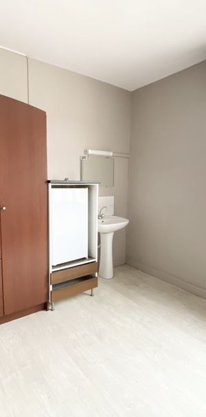 Location Appartement 1 pièce 17m² LENS 62300 - Photo 1