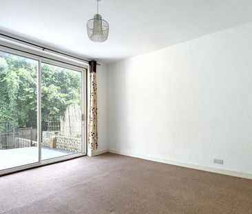 4 bedroom house to rent - Photo 1