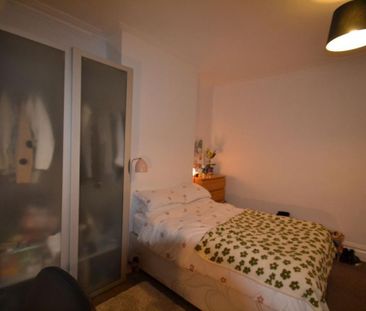 5 bedroom house to rent - Photo 1