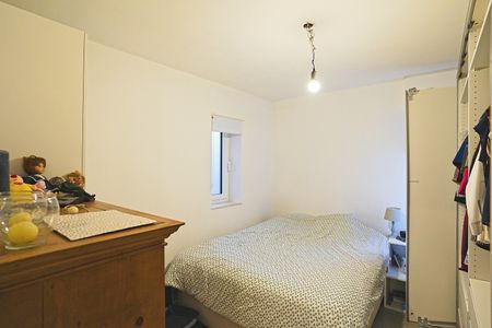 Gelijkvloers appartement met 2 slaapkamers te Sinaai - Photo 3