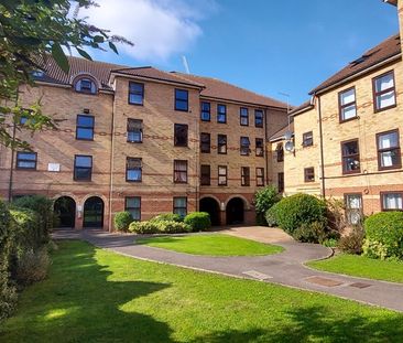 1 bedroom flat to let - Photo 3